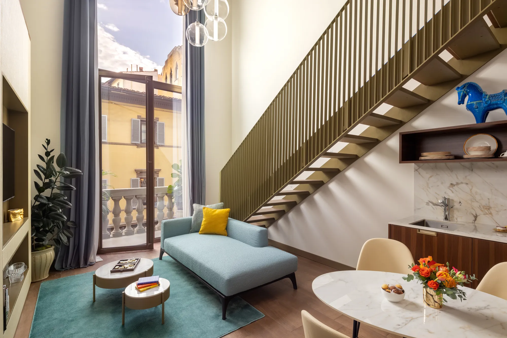 Teatro Luxury Apartments - Image 8