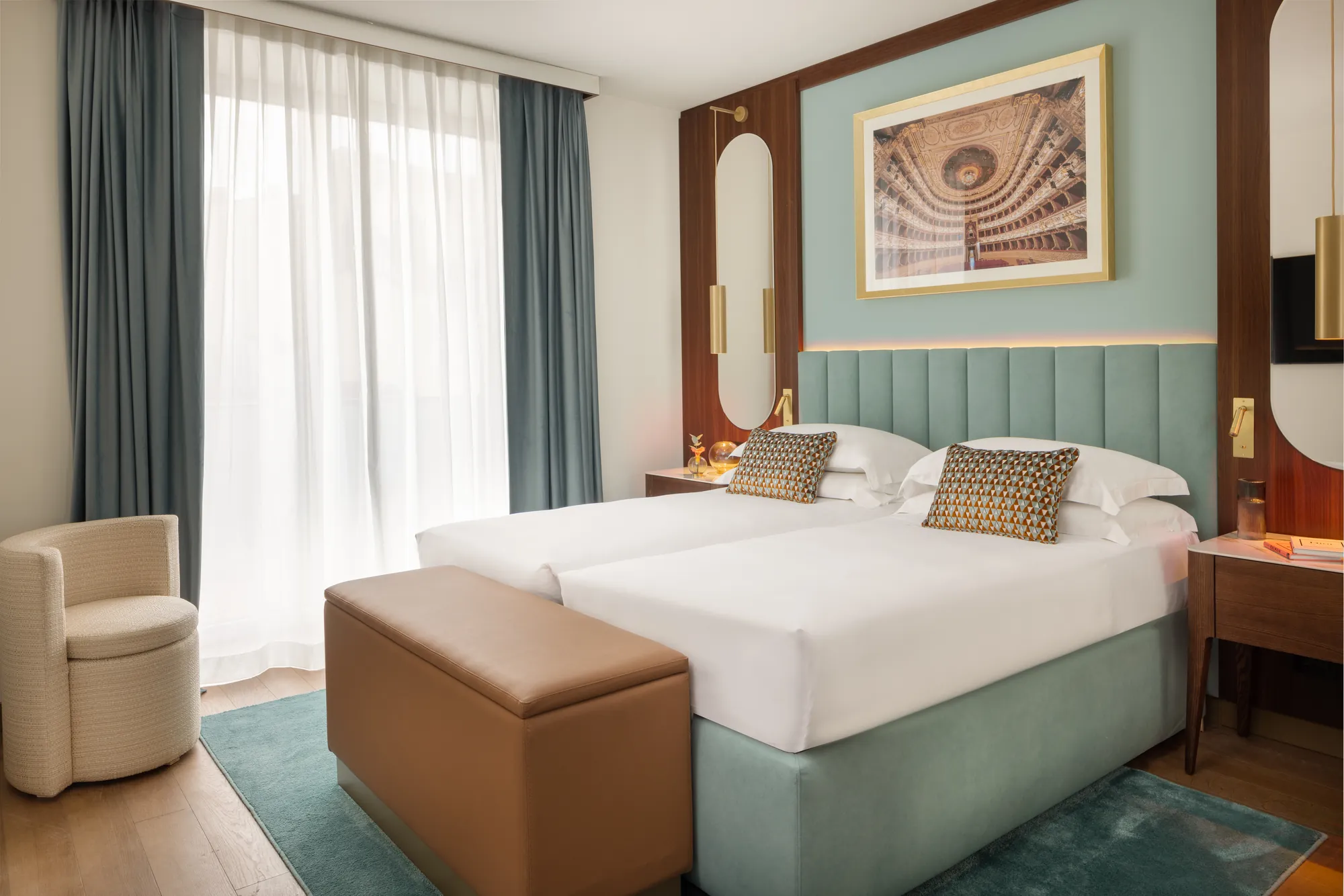 Teatro Luxury Apartments - Image 10