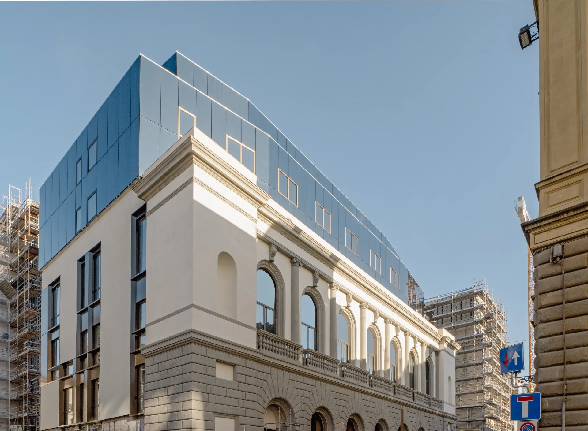 Teatro Luxury Apartments